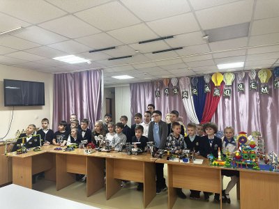 Торжественная церемония награждения участников II Открытого конкурса по Лего-конструированию и робототехнике «Мозговой штурм»